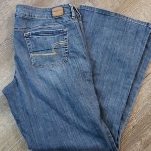 American Eagle Boyfriend Jean sz14